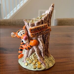 Vintage Disney Hidden Treasure Tigger Ceramic Coin Bank Winnie Pooh